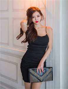 另类专区hy777,一女被两男吃奶添下A片V