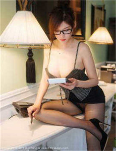 一个妈妈的女儿免费看视频