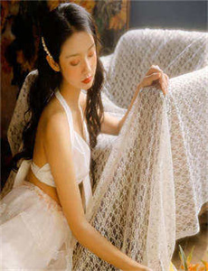 四爷正妻不好当